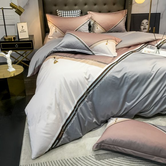 Luxury Brushed Cotton Bedding Set of Four - Picture 7 of 15